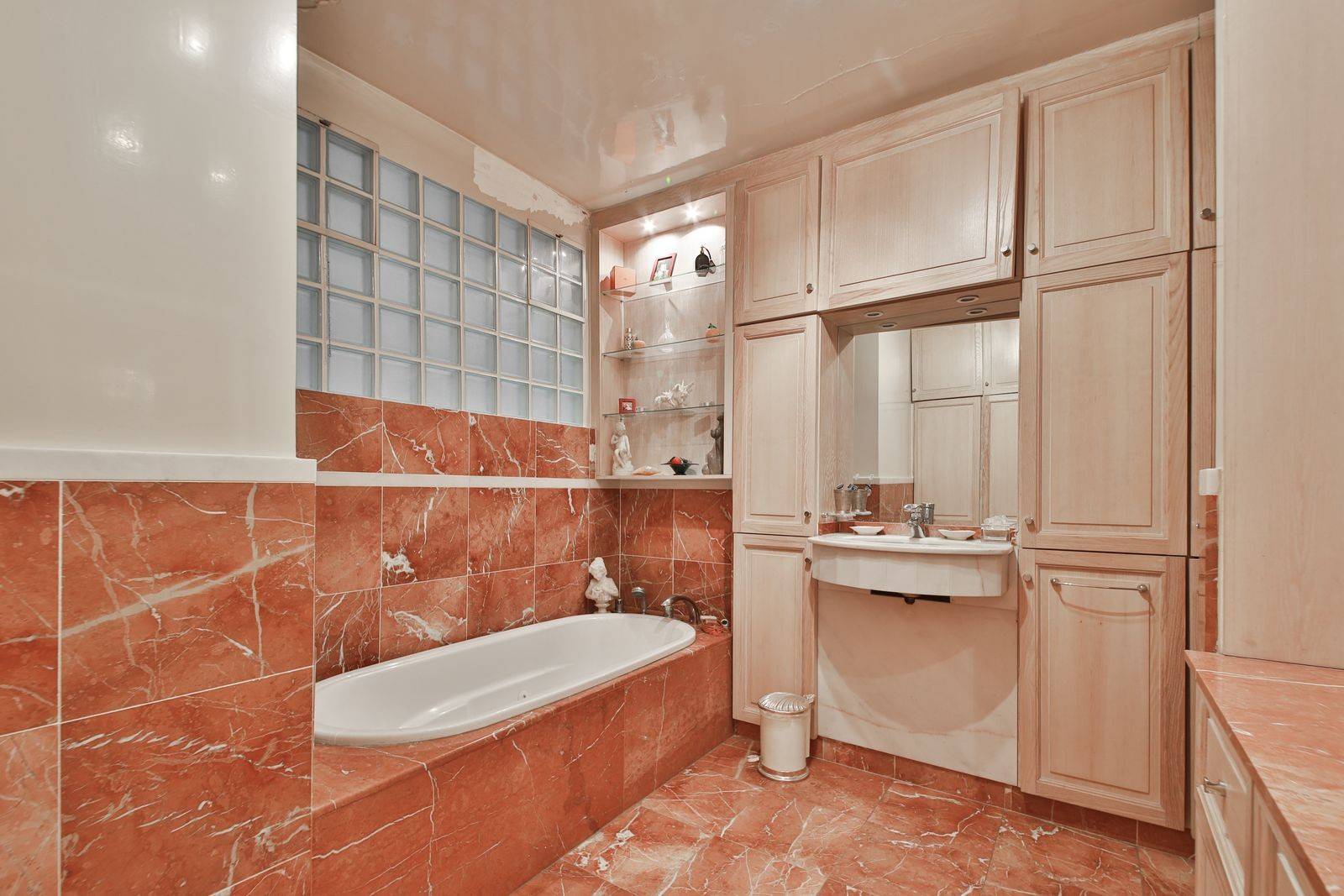 Salle de bain duplex Paris 15ème Lowendal avec douce et WC