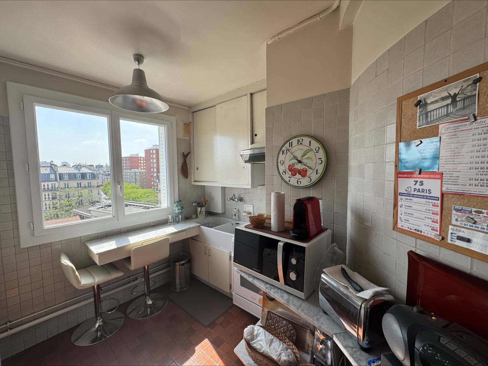 VENDU Appartement 3 pièces - Rue du Moulin Vert - vue Tour Eiffel