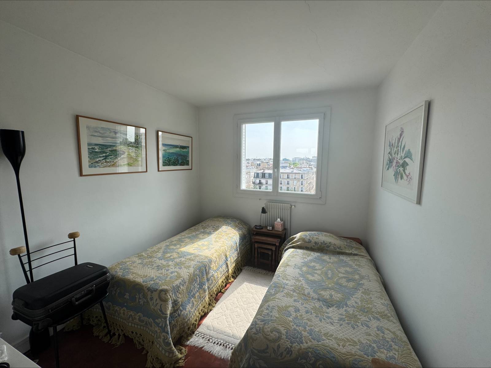 VENDU Appartement 3 pièces - Rue du Moulin Vert - vue Tour Eiffel