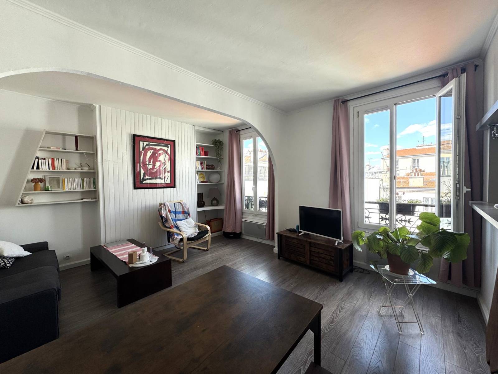 Belle pièce de vie lumineuse