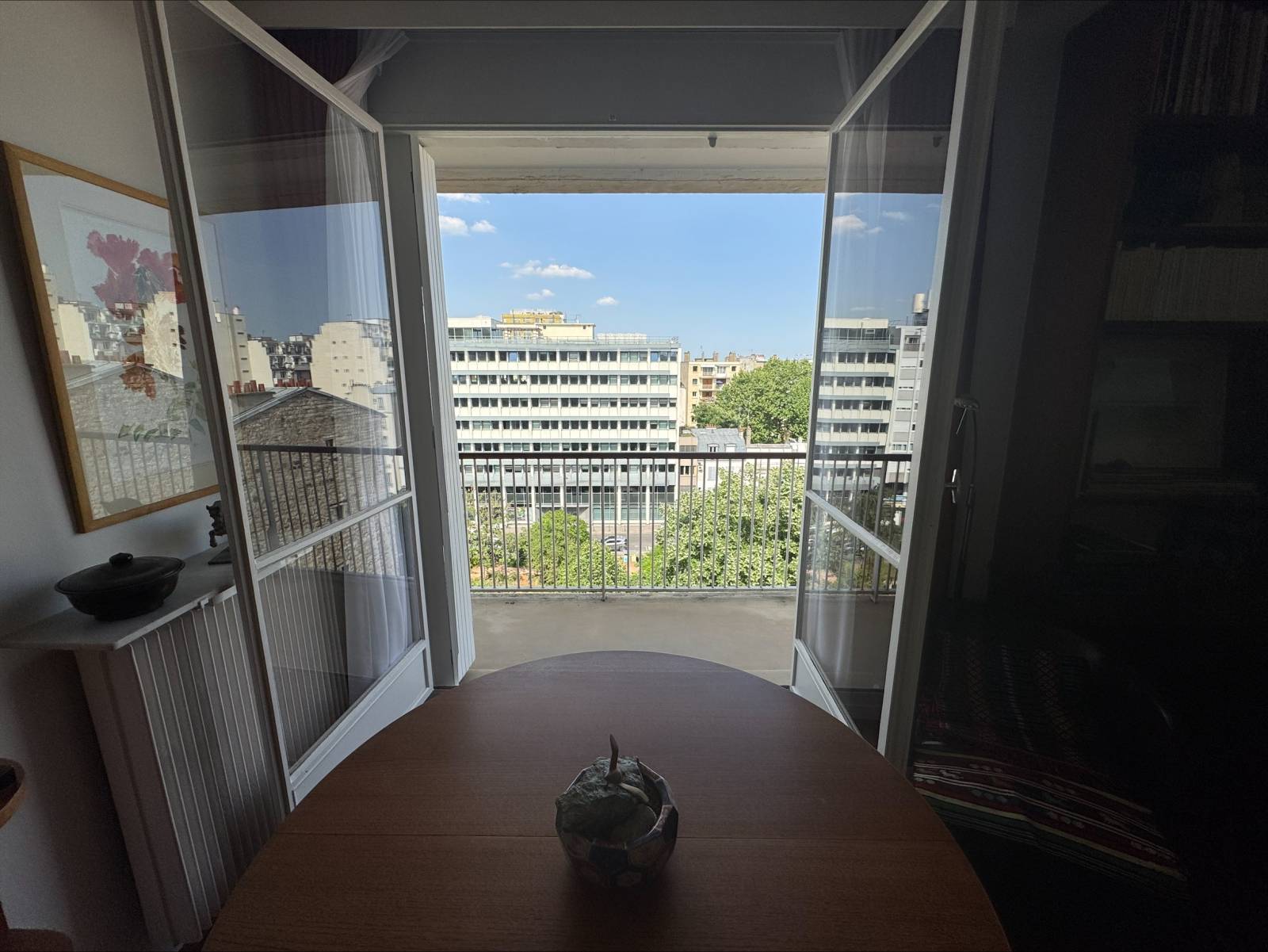 VENDU Appartement 3 pièces - Rue du Moulin Vert - vue Tour Eiffel