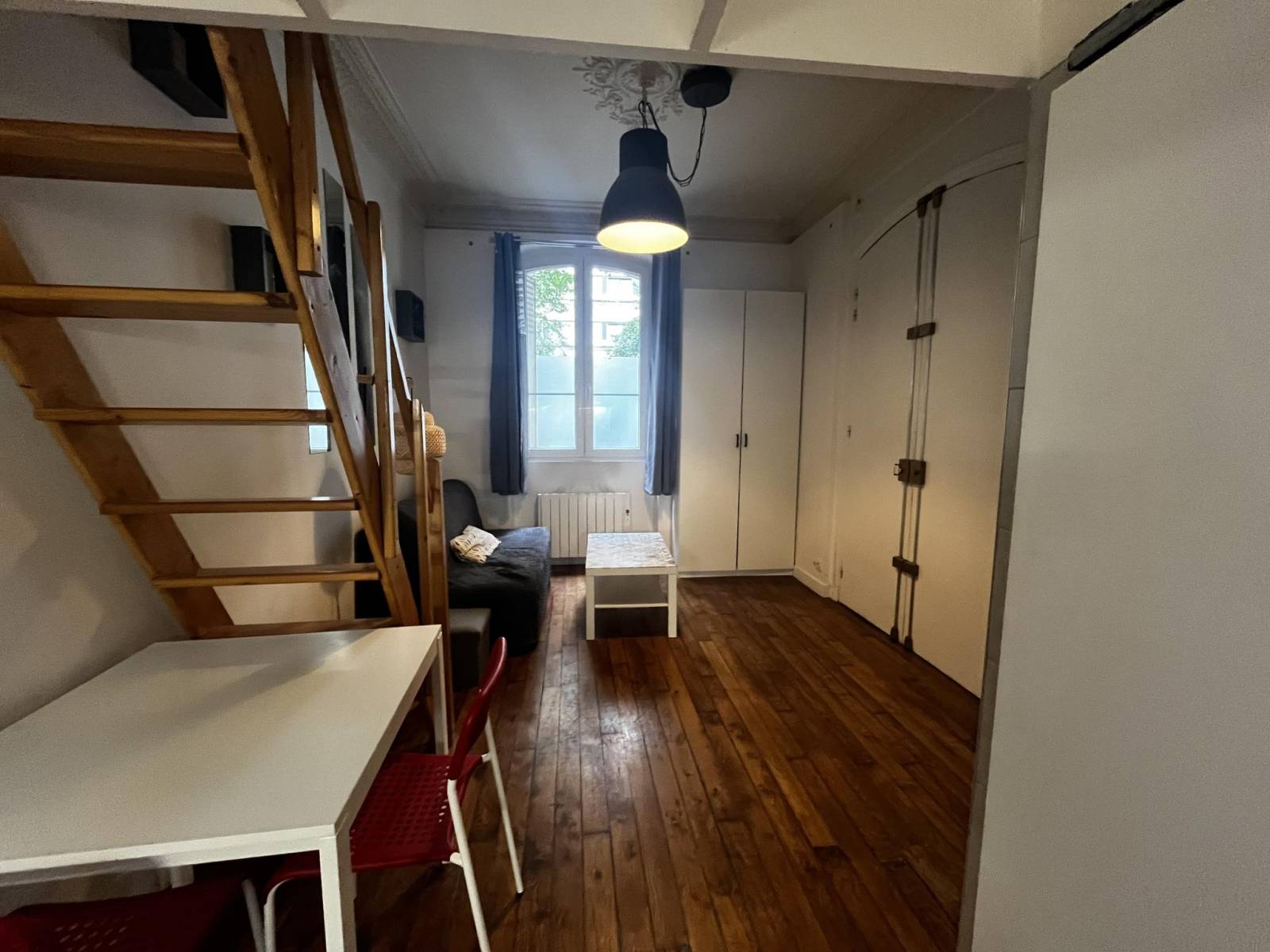 Studio meublé à louer rue de Vouillé dans le 15ème arrondissement de Paris