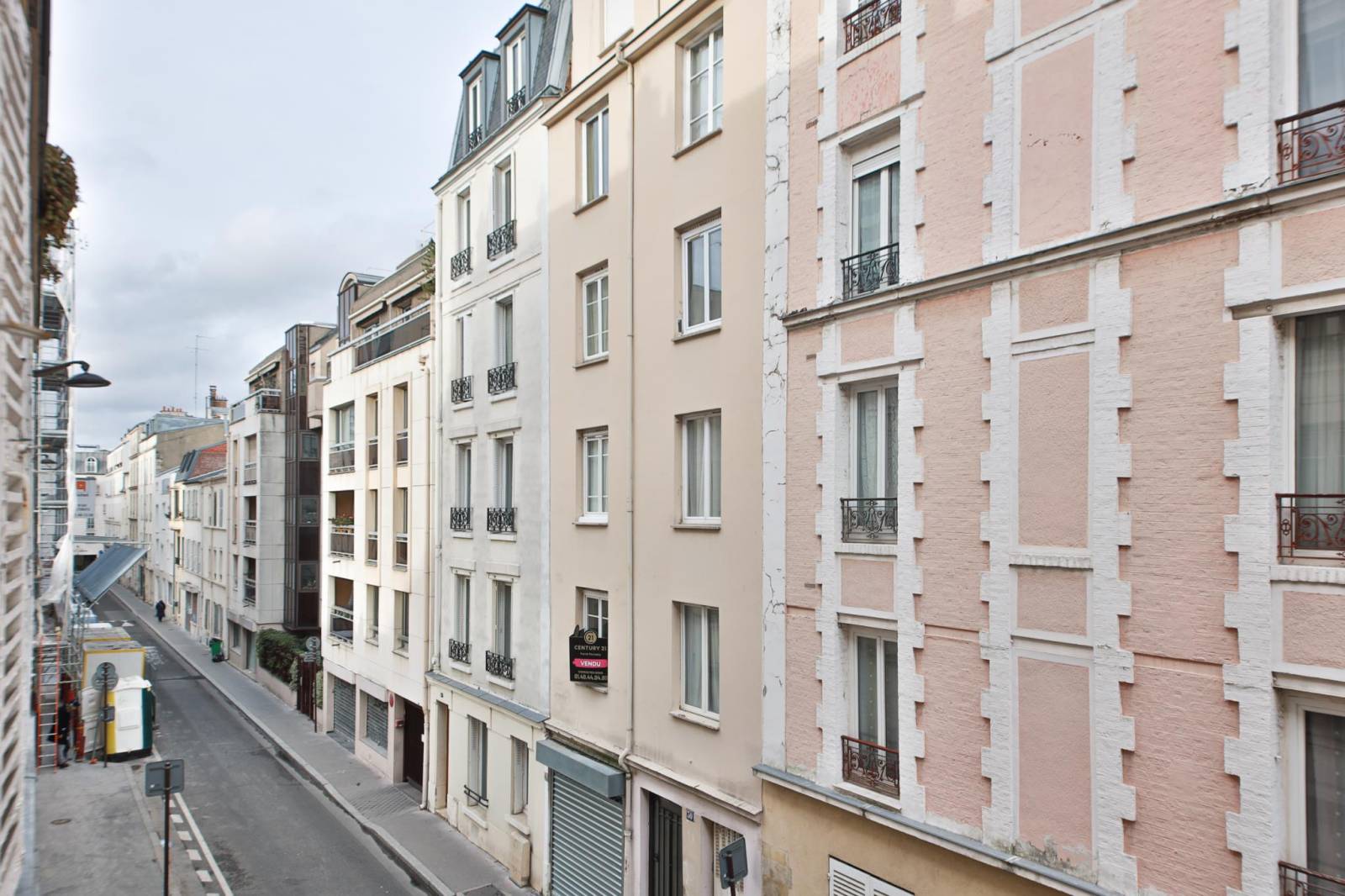 Appartement 2 pièces à VENDRE proche métro Pernety dans le 14ème arrondissement de Paris