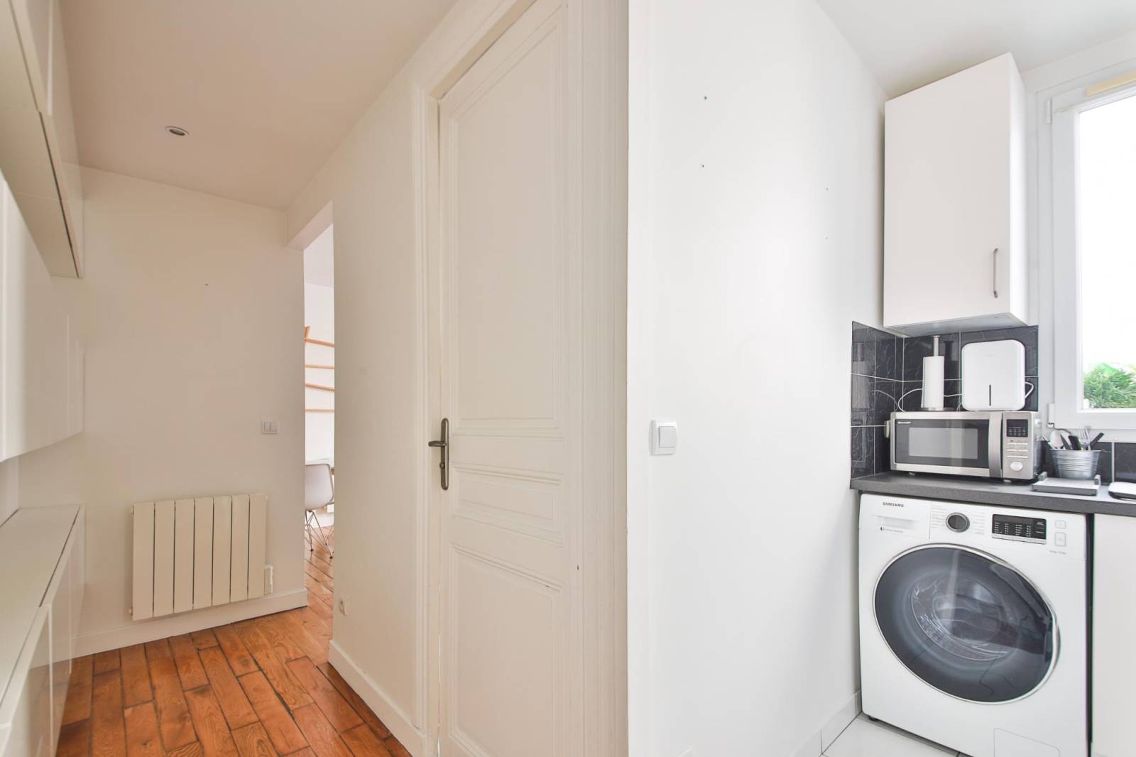 Cuisine séparée moderne et fonctionnelle pour investissement locatif à Paris 14ème 