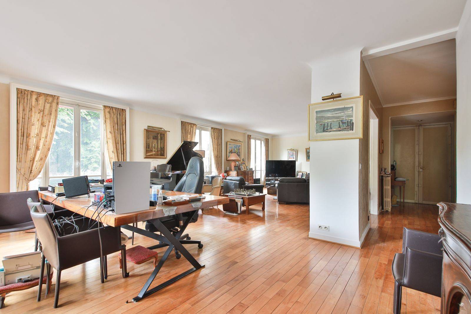 Double séjour dans duplex Paris 15 dans immeuble de standing 