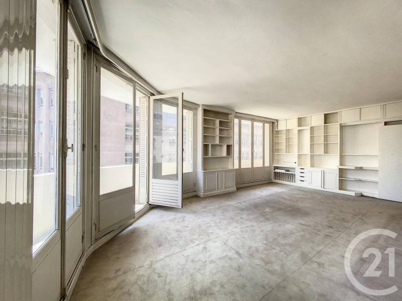 Séjour appartement 6 pièces Paris 15 à vendre proche rue du commerce