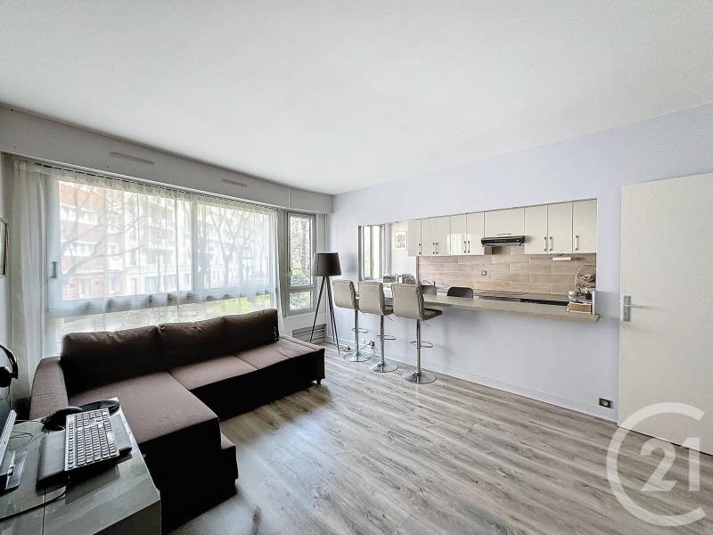 Séjour appartement à vendre 3 pièces à Cambronne Paris 15