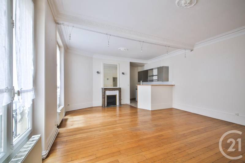 Appartement 3 pièces dans le charme de l'ancien à vendre à Paris 14ème rue sarrette