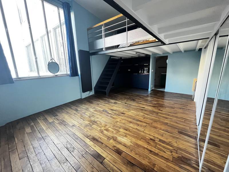 Location appartement 1 pièce de 45,78 m² dans le 14ème arrondissement de Paris