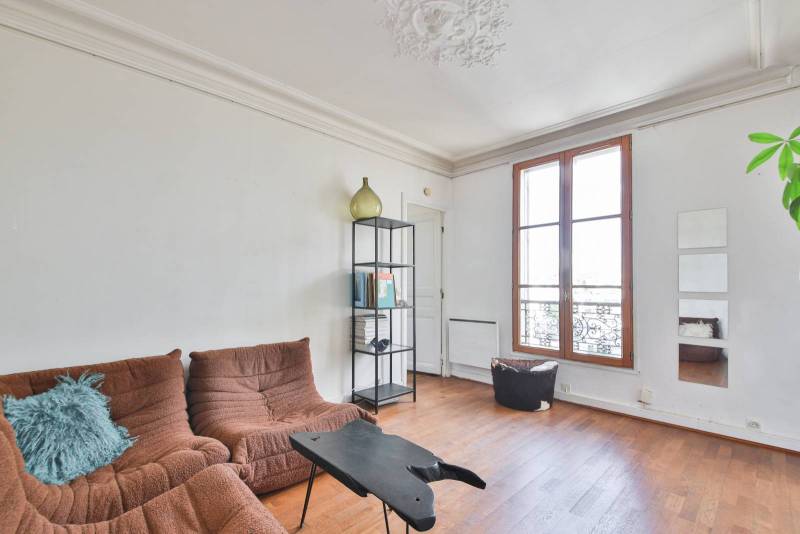  Appartement lumineux VENDU : T2 avec charme de l'ancien dans le 14ème arrondissement de Paris - Quartier Plaisance