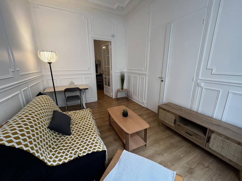 Appartement 2 pièces meublé Paris 15ème proche métro La Motte-Picquet Cambronne 