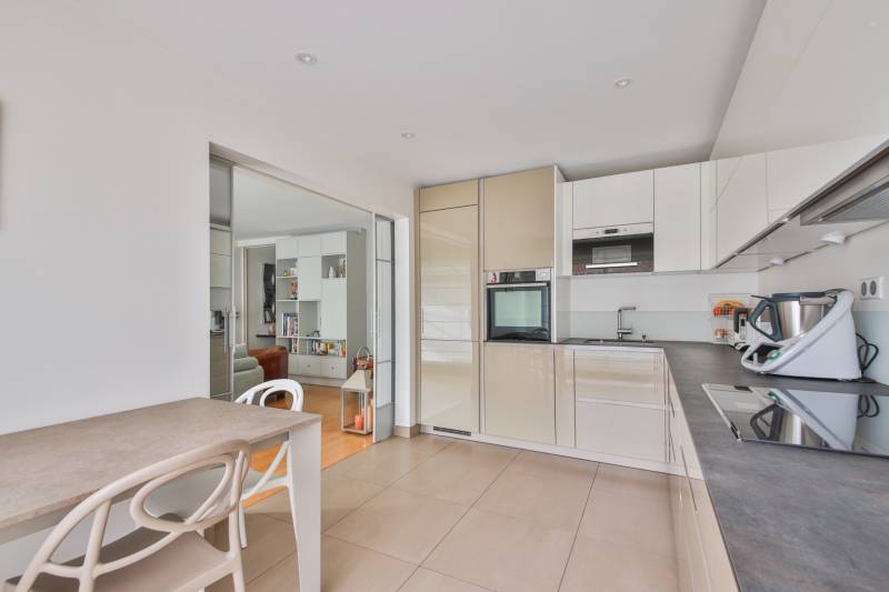 Cuisine fonctionnelle dans un appartement de standing Paris 15ème