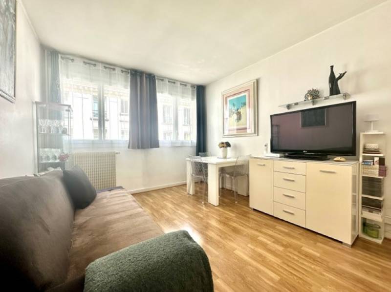 Espace couché idéal pour un étudiant ou un autre type d'investissement locatif 