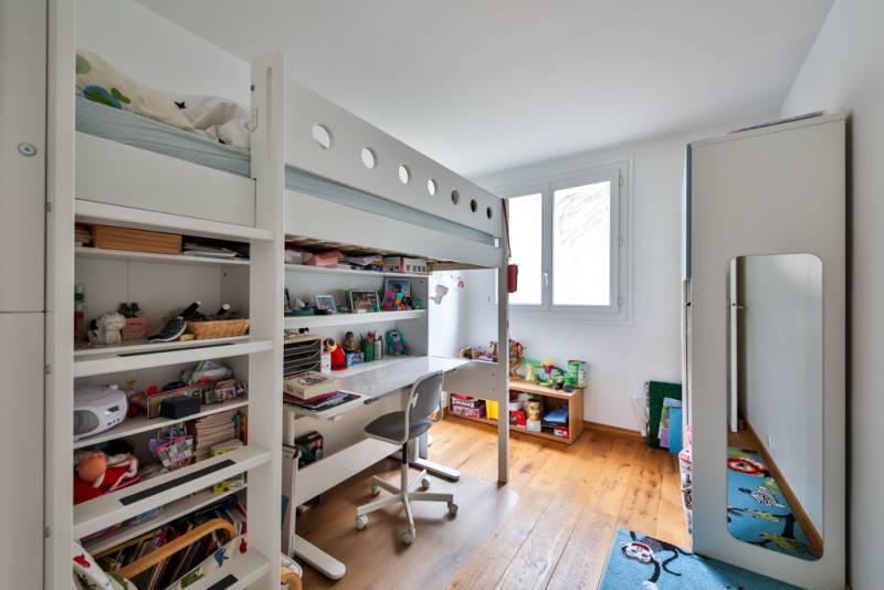 Chambre avec bureau ideal pour un adolescent