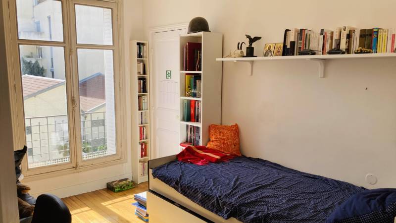 Espace nuit au cœur de la ville de Clamart avec grande verrière 
